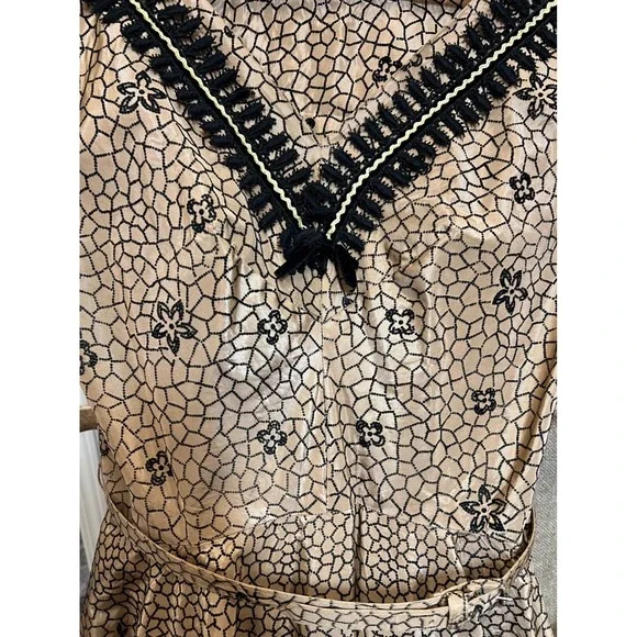 1940/50 Champaign Taffetta Cocktail Dress, Flocked W/ Velvet/Glitter Lace Trim S - Picture 2 of 12